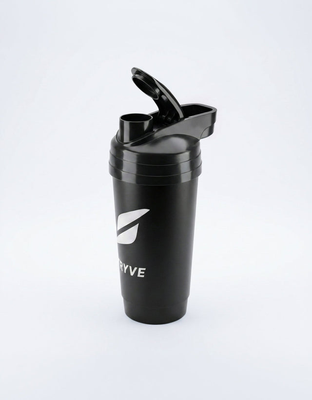 Protein Shaker für perfekte Mixgetränke - STRYVE — For the better.