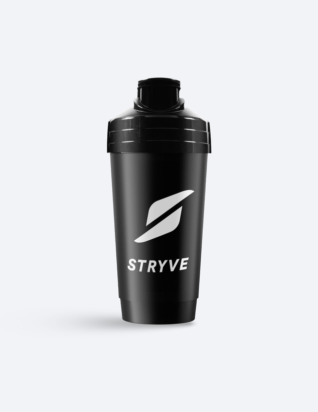 STRYVE Trinkflaschen Black Shaker