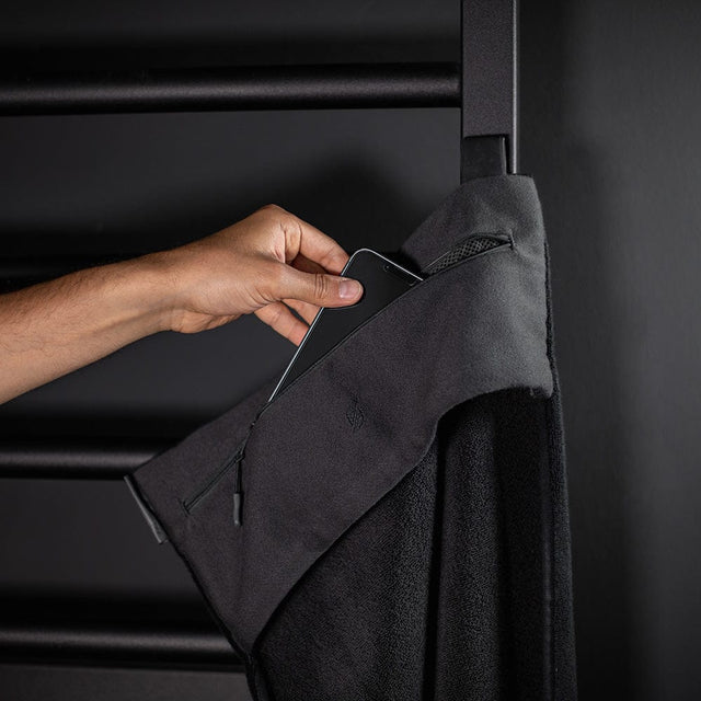 STRYVE Handtücher Towell+ Silver – antibakterielles Sporthandtuch