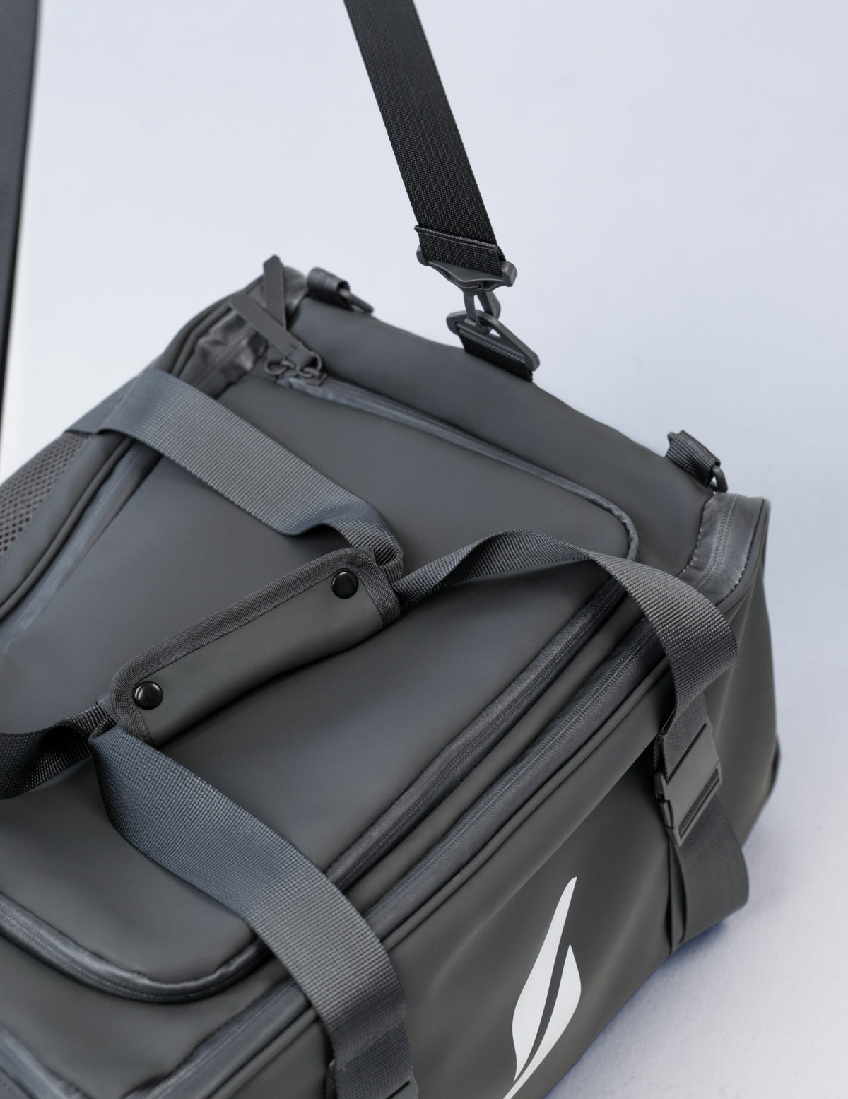 STRYVE Better Sports Bag – Sporttasche mit Schuhfach und Nassfach