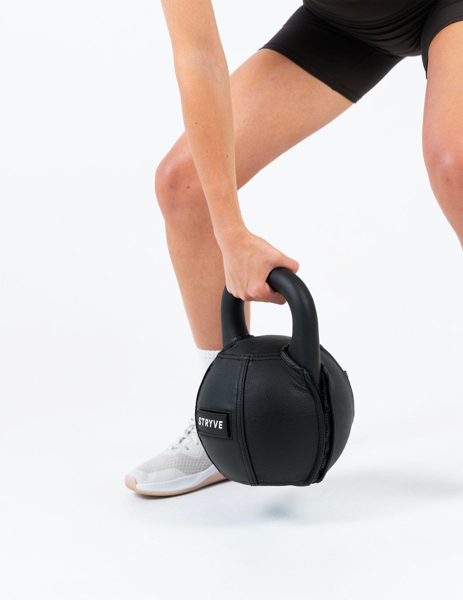 Kettlebell Sleeve – Kunstleder-Überzug für Kettlebells