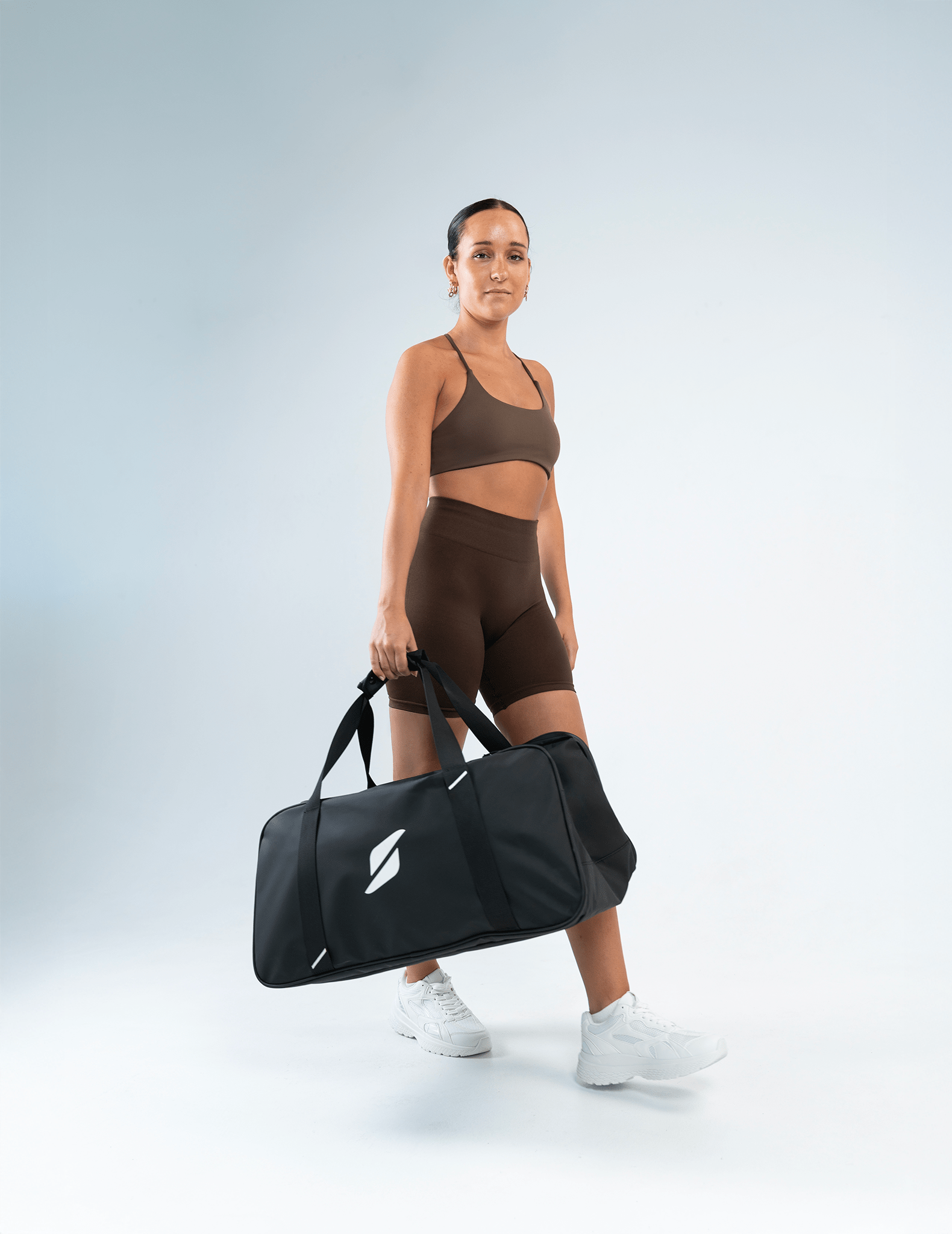 STRYVE — For the better. Performance Sportsbag