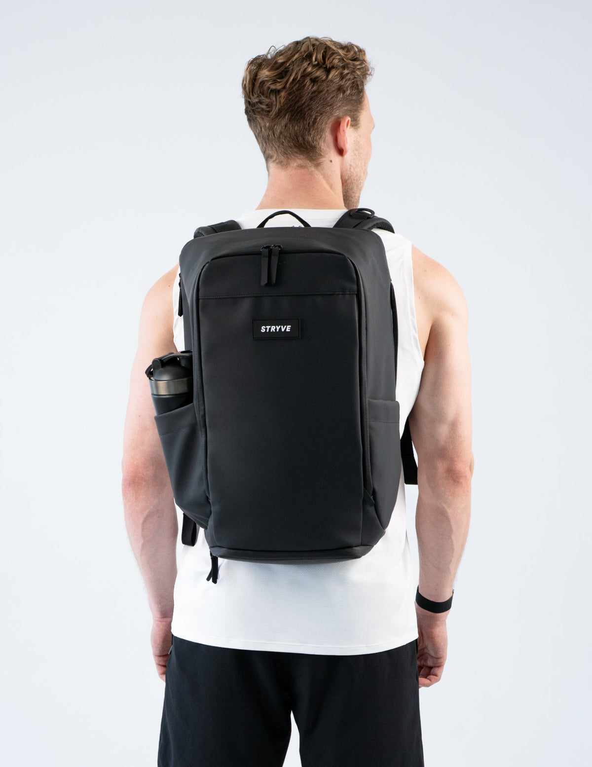 STRYVE Better Backpack – Sportrucksack mit Schuhfach - STRYVE — For the better.