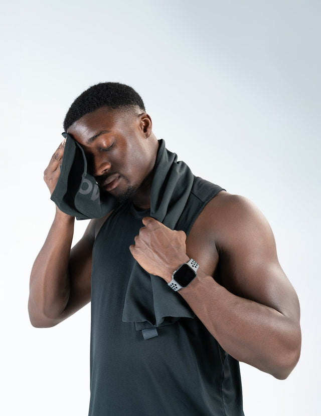Towel+ Sporthandtuch | Mikrofaser - STRYVE — For the better.