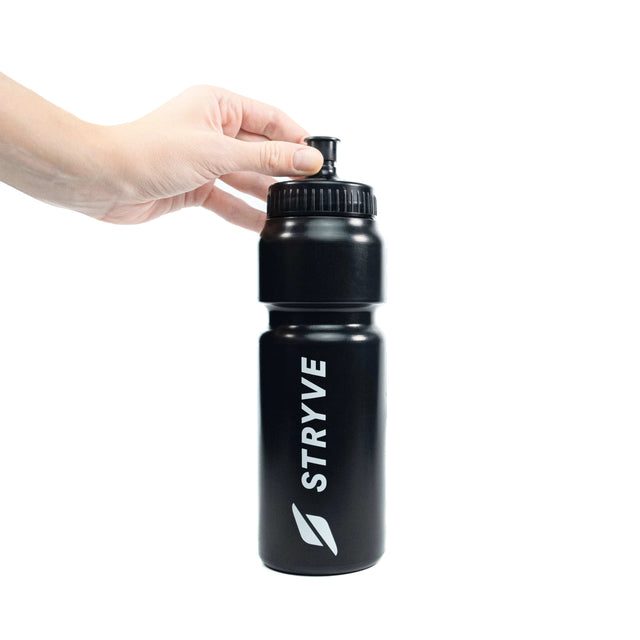 STRYVE Trinkflaschen Black Water Bottle